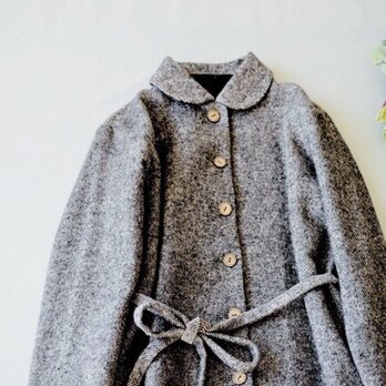 総裏付きウール混丸衿両脇ポケットありシンプルな冬コート♪の画像