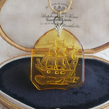 ヴィンテージ　③大航海時代 Carrack（Galleon）インタリオ　ネックレスの画像
