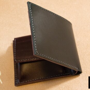 【大人の財布】ベルギー産ルガトショルダー　黒+紫　本革二つ折り財布の画像