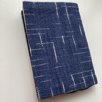 乱れ絣のブックカバー　文庫本サイズ（紺色）の画像