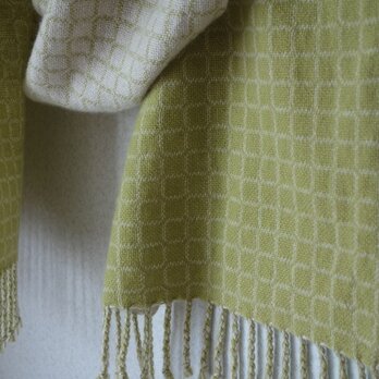 手織りカシミアマフラー・・四つ葉の画像