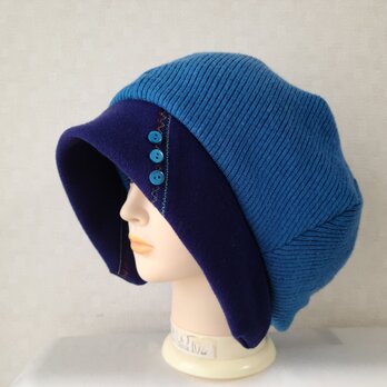 魅せる帽子☆ふんわり！刺繍とボタンが可愛い♪あったかウールニットのクロッシュ～ブルー&ブルーパープルの画像
