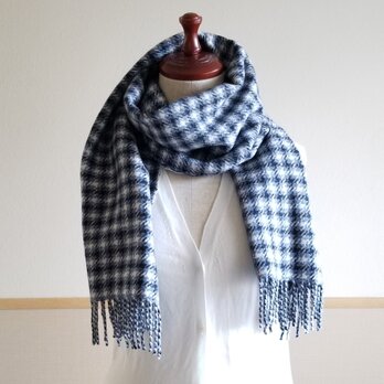 手織りのストール（タータン風チェック・ブルー）の画像