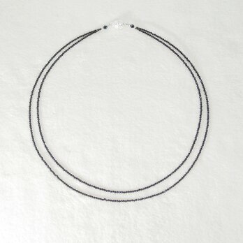特価品－ブラックスピネルの2連ネックレス（53cm、2mm、マグネットクラスプ、天然石、ラインストーン）の画像
