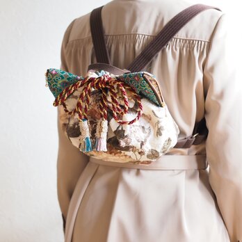 ジャガード織猫型巾着リュックバッグ(一点作品/送料無料)の画像