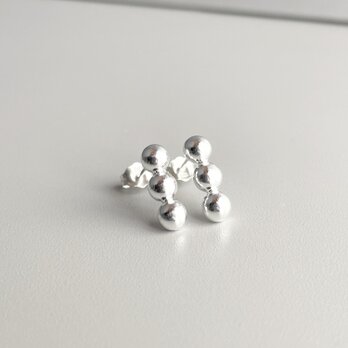 シルバーピアス-粒a