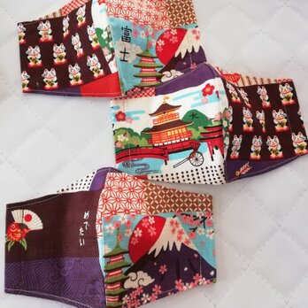 【和風】富士山　桜　五重の塔　渋い立体マスク　パッチワーク風　手作り布マスク　日本　だるま　招き猫　和柄　赤系　エンジ紫の画像
