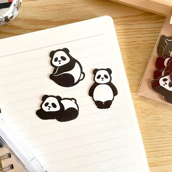 パンダのフレークシール 24枚入 手紙 カード 手帳のデコレーションに ミニステッカー 動物 アニマル pandaの画像
