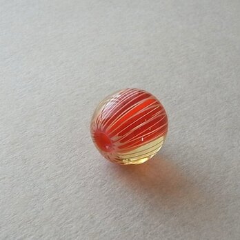 ひだ紋球・パーシモン・ガラス製・とんぼ玉の画像