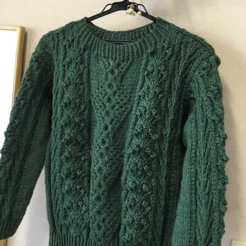 アラン森のセーターの画像