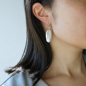 【45%off SALE】SV Oval earrings/Mediumの画像
