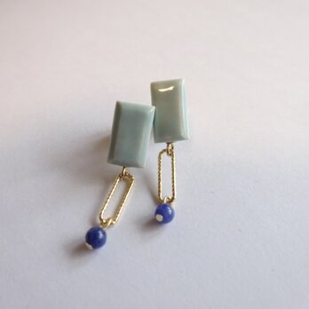 square＋ソーダライトpierce/ earring（水色）の画像