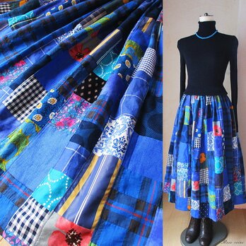 K様ご予約品 絵画なパッチワーク 美しい青のギャザースカート チェック 花  ストライプ 送料無料の画像