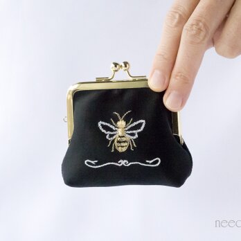 気品漂う大人な蜂柄刺繍　ジュエリポーチ　 がま口　コインケース　ヴィンテージ風　フランス製生地の画像