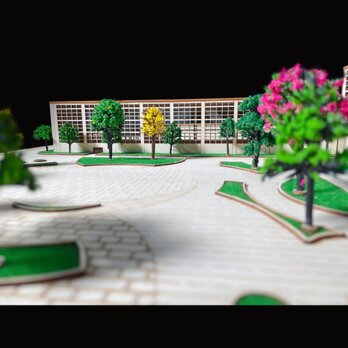 【模型製作】 木製ミニチュア オーダーメイド完成品 〈建物と広場〉の画像