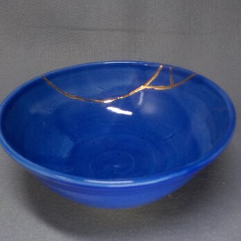 ご飯茶碗　１８　瑠璃釉金継ぎの画像