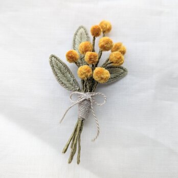 新作【filer】刺繍ブローチ　mimosaの画像