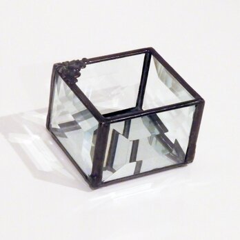 ステンドグラス　クリアベベルガラスの小物入れの画像