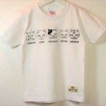 セール【120】猫ファイブ　Tシャツ　キッズの画像