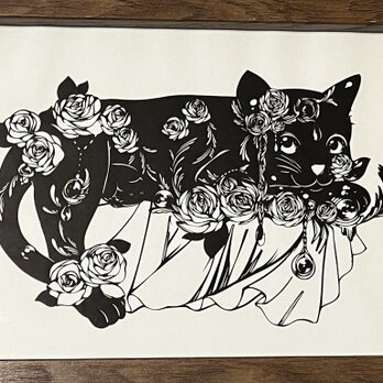 額装済み切り絵作品・黒猫の画像