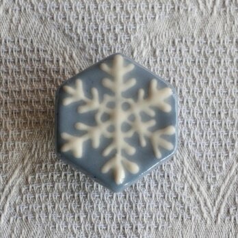 帯留め兼用ブローチ『雪の結晶B』の画像
