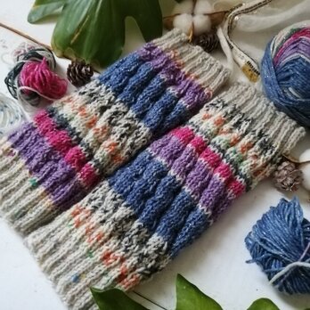 【Ｓ】ユアスマイル〜オパール毛糸の短いスパイラル編みレッグウォーマーの画像