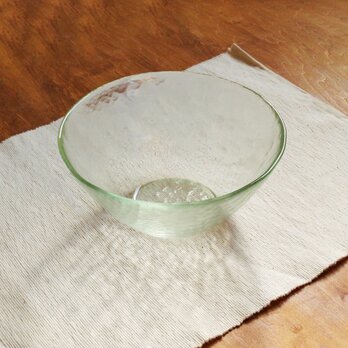 【期間限定：10％off】在庫限り：リサイクルガラスの食器　サラダボウルの画像