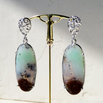 アクアクリソプレーズ ピアス / Aqua Chrysoprase Earringの画像