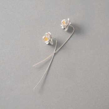 白椿 ロングピアス