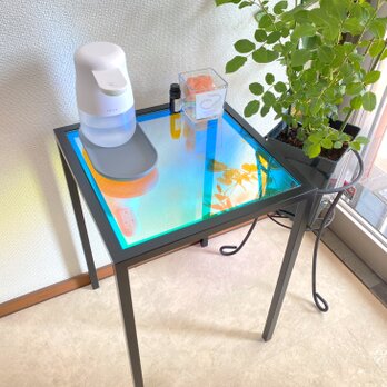 【受注生産】アイアンテーブル / オーロラガラス　　サイドテーブル　多目的テーブルの画像