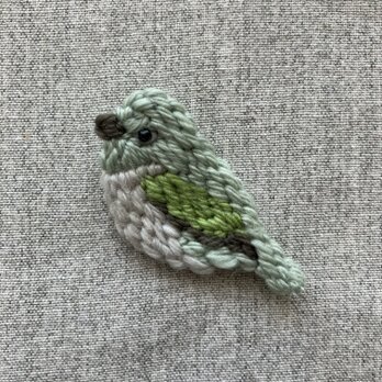 メジロ＊ブローチ