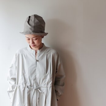 hineri 帽 / grayの画像