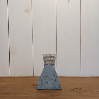 陶板の花瓶の画像