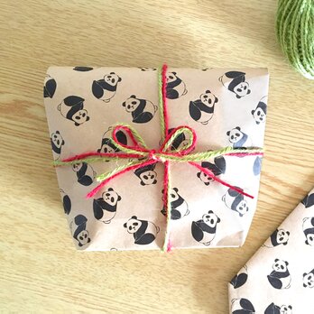 パンダのギフトバッグ 5枚入 マチ付き紙袋 ペーパーバッグ ラッピング バレンタイン 小分け袋 動物 panda 可愛いの画像