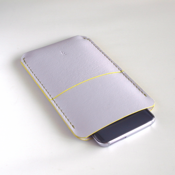 全機種対応スマホケース【spot/すぽっと】革 花いろ 藤色 ペールパープル 手縫い 手作り iPhone16 Pixel9 他