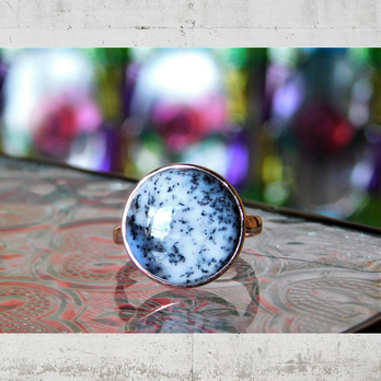 デンドリティックオパールの指輪-まる-の画像