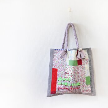 ことば刺繍トート「Good morning from here！2」の画像