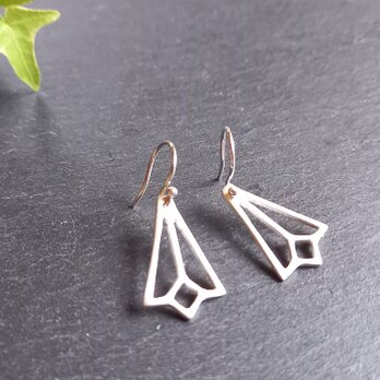 Utoka  ☆  silver  レトロ模様  ピアスの画像