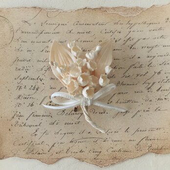 染め花スズランのポニーフック(アンティークホワイト)の画像