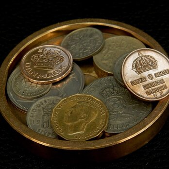 #L3  Sweden Coin Lapel Pinの画像