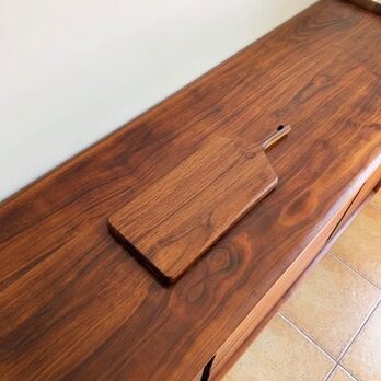 受注生産 職人手作り まな板 カッティングボード 木製 雑貨 キッチン ギフト 無垢材 おうち時間 家具 木工 LR2018の画像