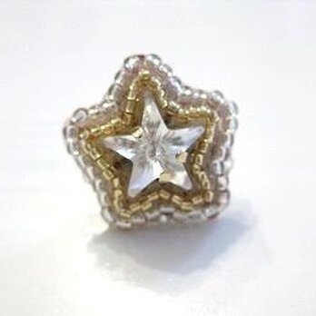 星のピンバッジ