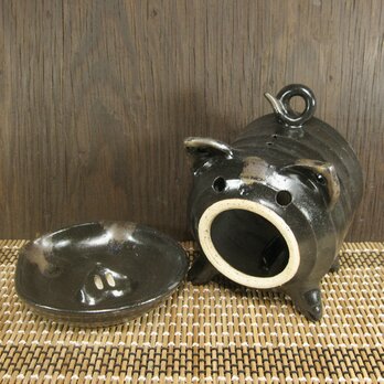 陶器 ブタの蚊遣りセット ミニサイズ　黒＋茶 ２【220509】の画像