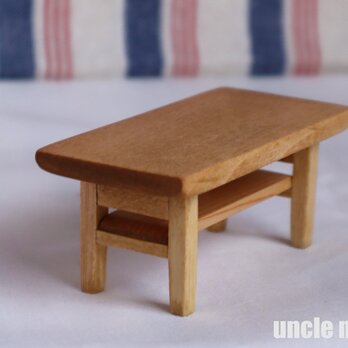 ドール用ローテーブル（カツラ／色：オーク）　1/12ミニチュア家具の画像