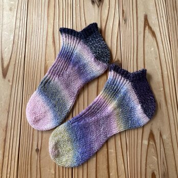 No.817 手編みショートソックス