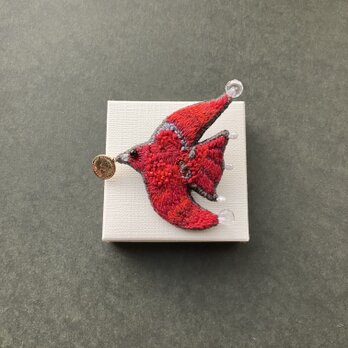 " lucky coin red bird"  ラッキーコインバード 刺繍鳥ブローチの画像