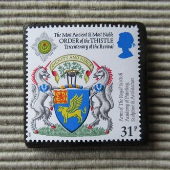 イギリス1987年　切手ブローチ 8026