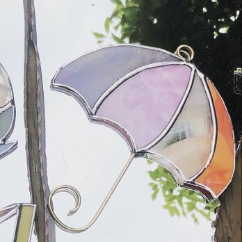 ステンドグラスの傘　桃色の画像