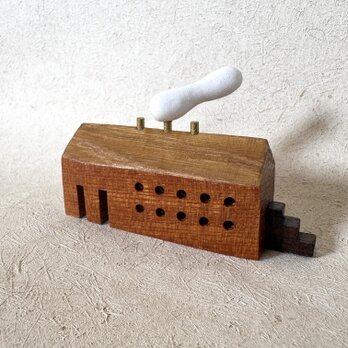 ある街の小さな家たち