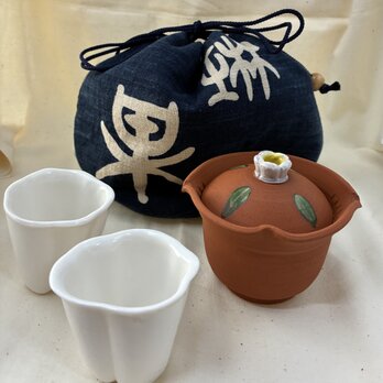 絞り出し急須携帯茶器3の画像